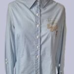 Bluse “ Zabaione “ Größe 38 in Hellblau/Weiß gemustert 65% Baumwolle