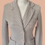 Blazer “ Made in Italy “ Größe 36 in Offwhite/Camel gestreift 52% Viscose