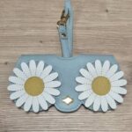 Sonnenbrillenetui “ Any Di “ in Hellblau/Blume