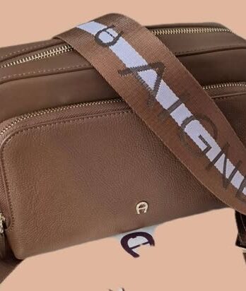 Tasche “ Aigner “ in Mocca/Leder breiter Trageriemen NEU! Breite ca 26cm Höhe ca 18cm