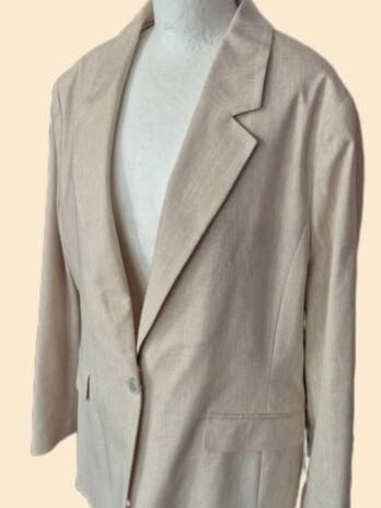 Blazer “ S. Oliver “ Größe 46 in Beige 100% Leinen