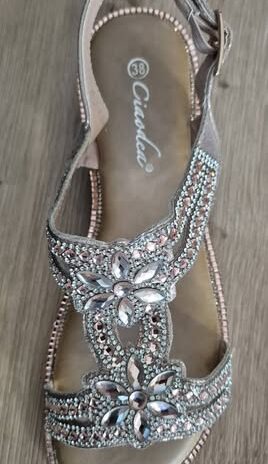 Sandalen “ Ciaodea “ Größe 38 in Rose`