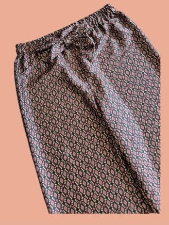 Hose “ Made in Italy “ Größe 40/42 in Schwarz/Camel/Terracotta elastischer Bund weites Bein