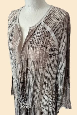 Kleid “ S. Oliver Premium “ Größe 38 in Beige/Schlamm/Schwarz gemustert 100% Seide