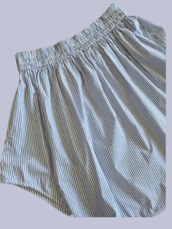 Rock “ Jones “ Größe 36/38 in Hellblau/Weiß gestreift elastischer Bund 79% Baumwolle