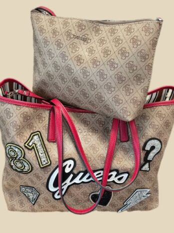 Tasche/Shopper “ Guess “ in Schlamm/Rot/Logoprint extra Innentasche Breite ca 54cm Höhe ca 32cm