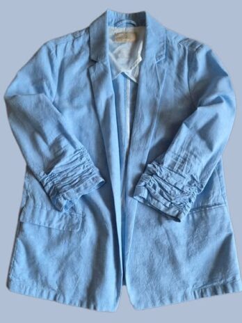 Blazer “ S. Oliver “ Größe 40 in Hellblau verschlusslos 55% Leinen 45% Baumwolle