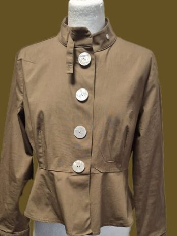 Jacke “ Zara “ Größe 36/38 in Olivgrün 97% Baumwolle
