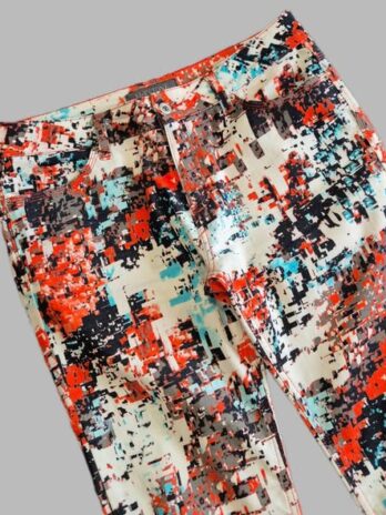 Jeans “ Mekstone “ Größe 38/40 in Bunt gemustert 75% Baumnwolle