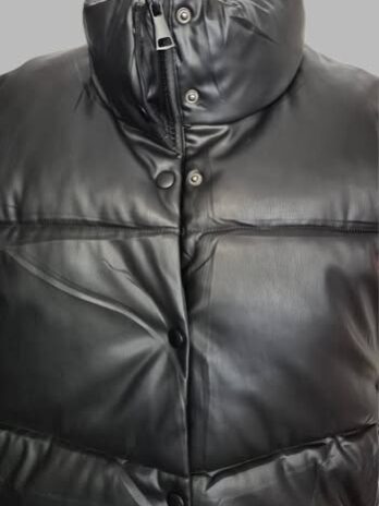 Steppgilet “ Made in Italy “ Größe 38/40 in Schwarz/Kunstleder