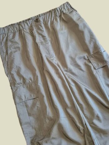 Cargohose “ Cambio “ Größe 40 in Olivgrün rückwärts elastischer Bund