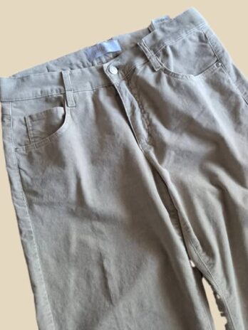 Feincordjeans “ Angels “ Größe 40 in Beige 98% Baumwolle weites Bein