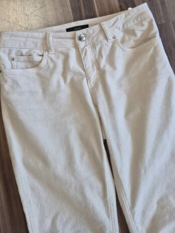 Feincordjeans “ OUI “ Größe 36 in Offwhite 98% Baumwolle