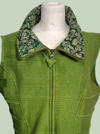 Gilet “ Alltag Berlin By Chapati “ Größe 42 in Moosgrün 100% Schurwolle