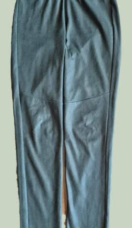 Hose “ Kyra & Co “ Größe 38/40 in Tannengrün elastischer Bund