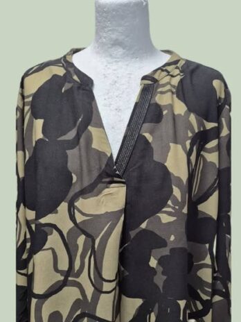 Bluse “ Jones “ Größe 38/40 in Olivgrün/Khakigrün/Schwarz gemustert Viscose