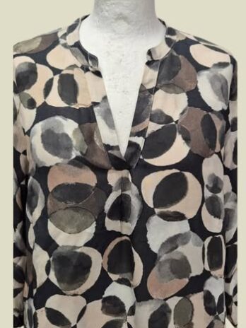 Bluse “ Jones “ Größe 38 in Taupe/Olivgrün/Camel gemustert 100% Viscose
