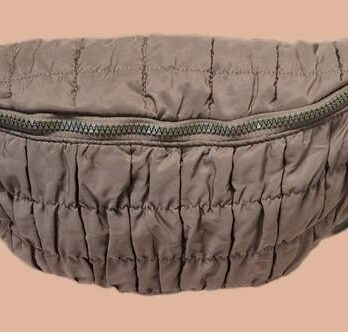 Tasche ( Half Moon Bag ) “ Opus “ in Schokobraun/Textil Breite 43cm Höhe ca 15cm