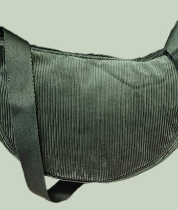Tasche ( Half Moon Bag ) “ Uniclo “ in Olivgrün/Cordsamt NEU! Breite ca 31cm Höhe ca 18cm