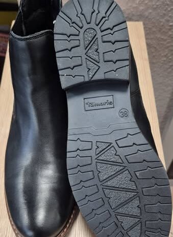 Booties “ Tamaris “ Größe 38 in Schwarz/Leder NEU!