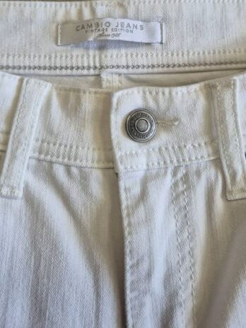 Jeans “ Cambio “ Größe 36/38 in Offwhite
