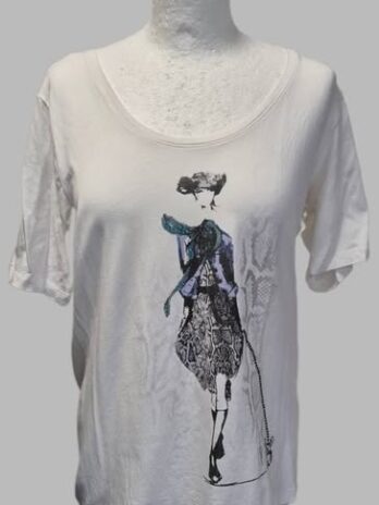 Shirt “ Jette Joop “ Größe 38/40 in Weiß/Print 47% Baumwolle 47% Modal