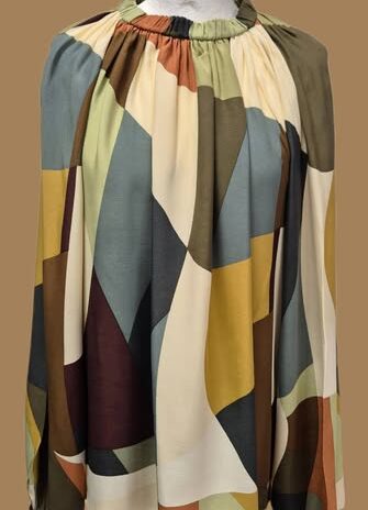 Bluse “ Jones “ Größe 40/42 in Bunt gemustert NEU! 100% Viscose