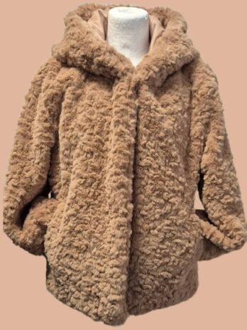 Jacke mit Kapuze “ Monari “ Größe 38 in Camel/Webpelz