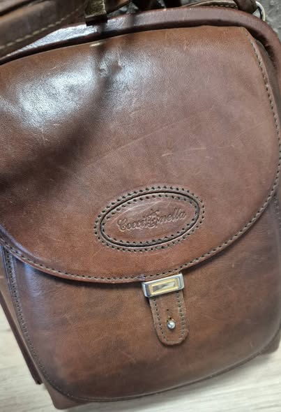 Tasche " Coccinelle Vintage " in Schokobraun/Leder Breite ca 22cm Höhe ca 21cm – Bild 2